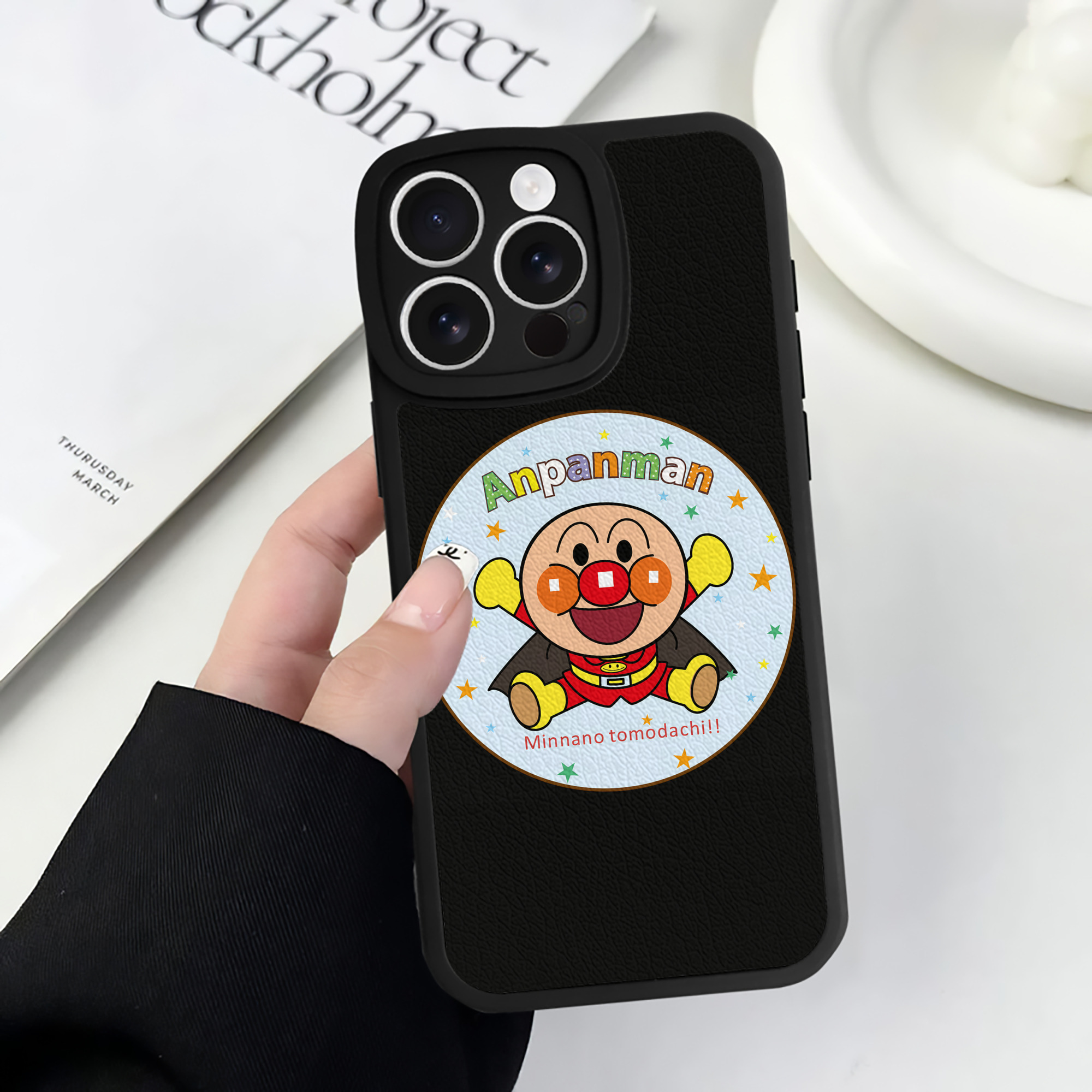 （画像用） アンパンマン Anpanman 【iPhone 16シリーズ対応】シリコンスマホケース（レザー調） 材質：シリコン